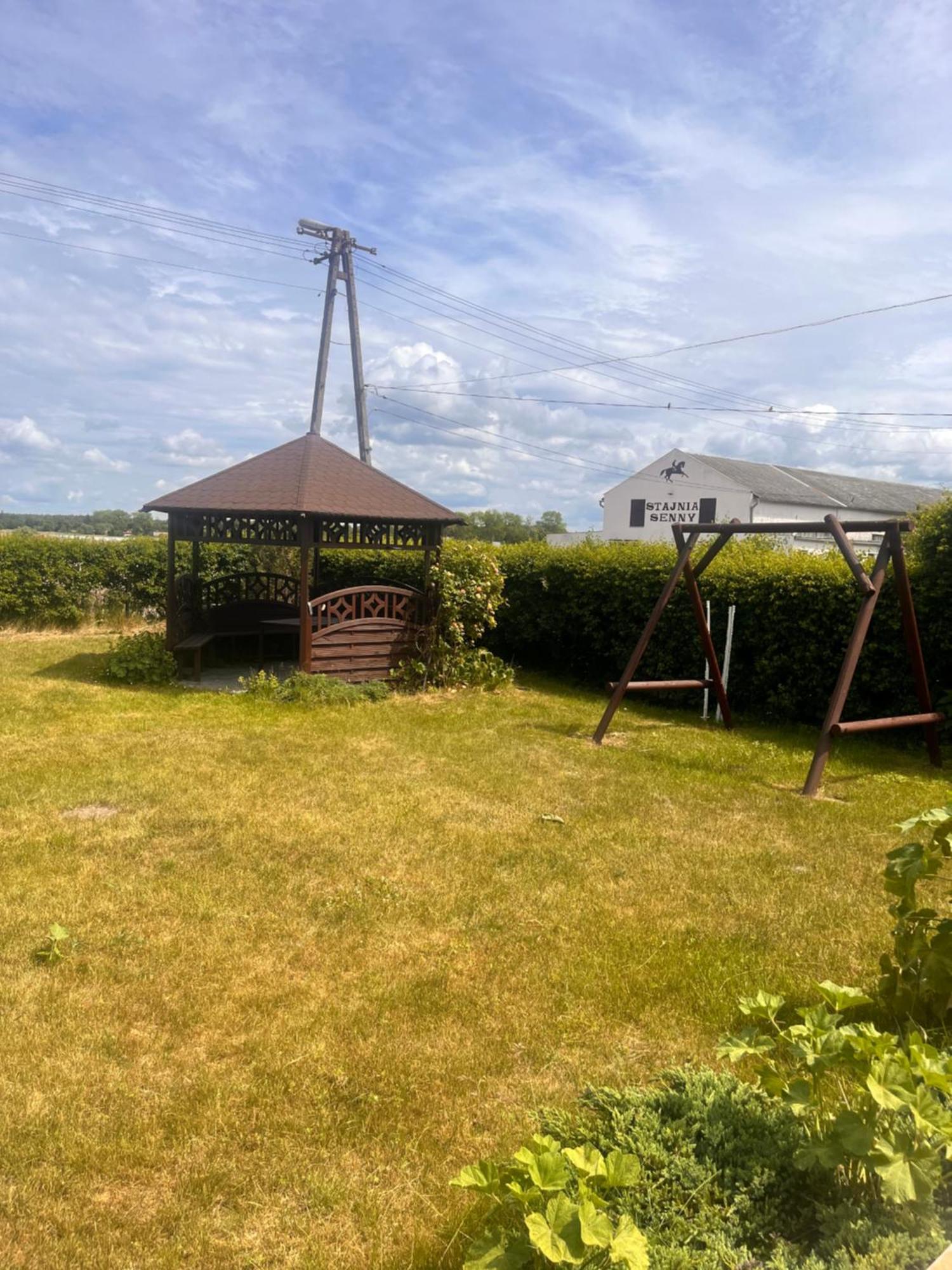 Przy Stajni Senny Homestay *